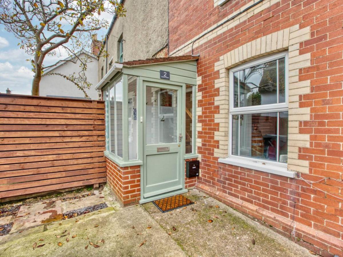 Lovely 2-Bed Apartment Colyton, Nr. Jurassic Coast Exterior photo